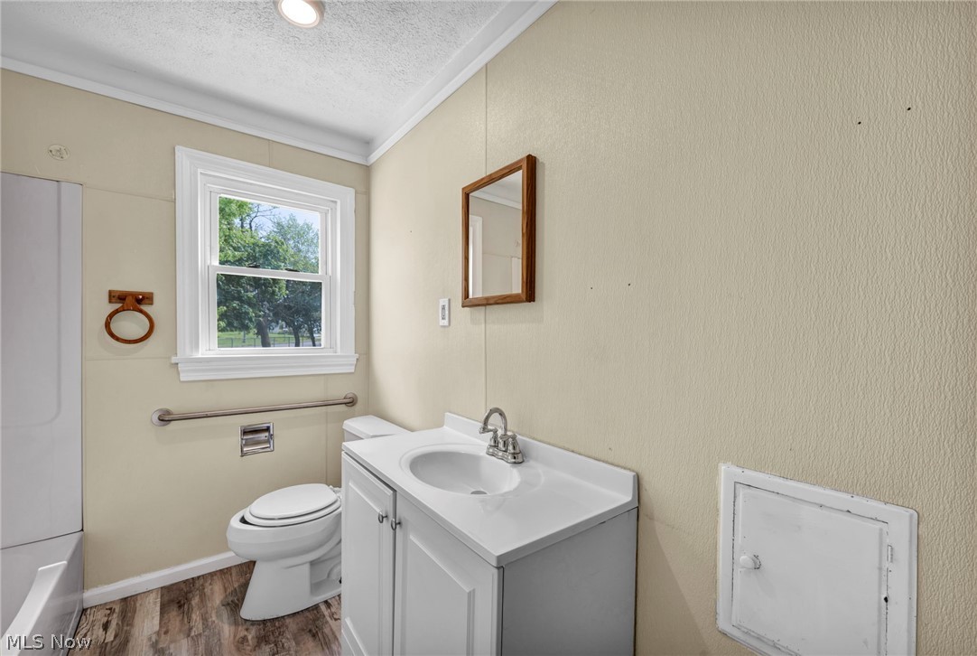 1574 East Avenue Property Photo 15