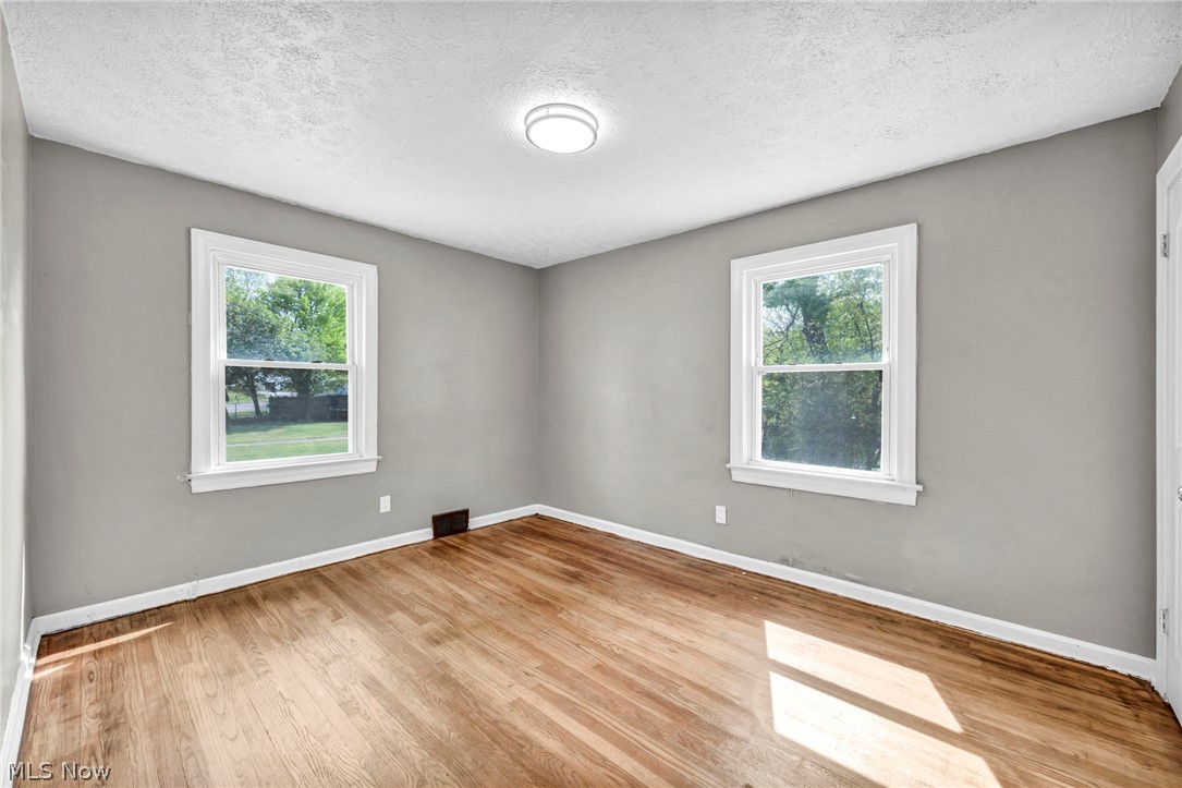 1574 East Avenue Property Photo 16