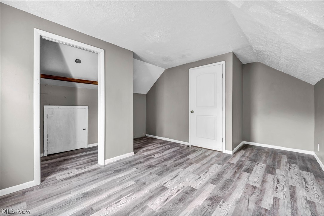 1574 East Avenue Property Photo 22