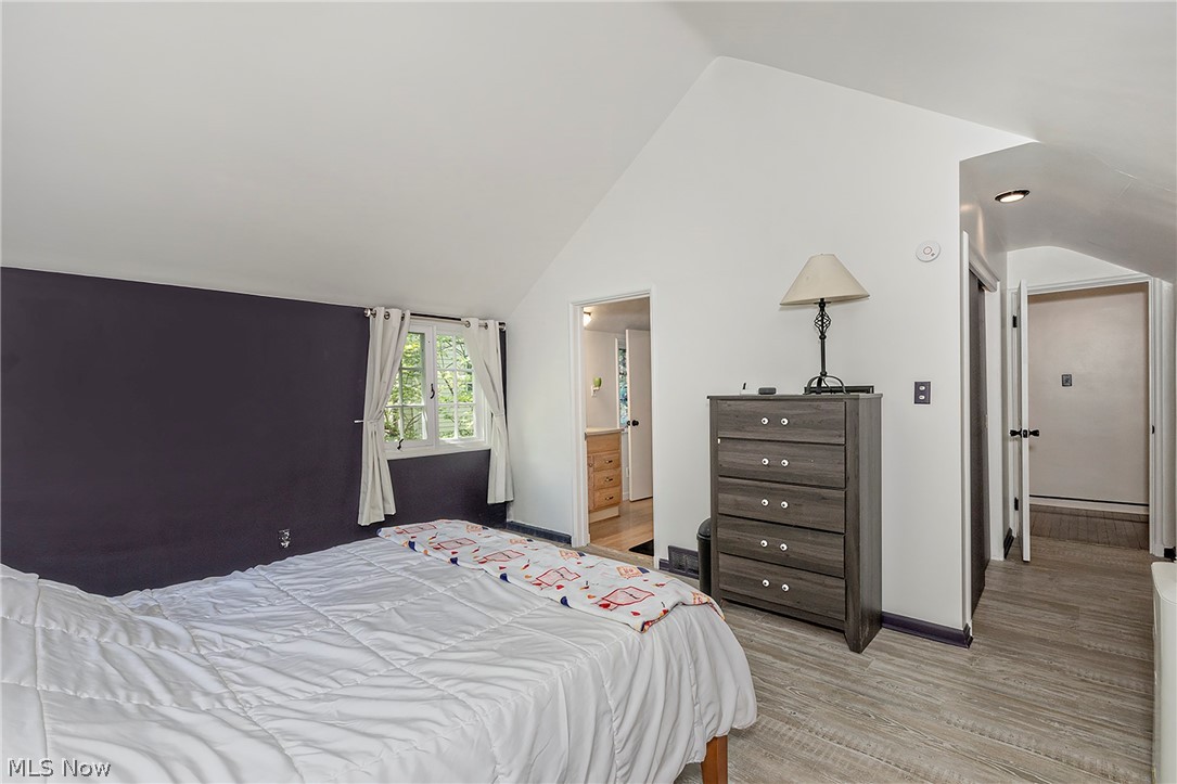 1761 Oakmount Road Property Photo 17