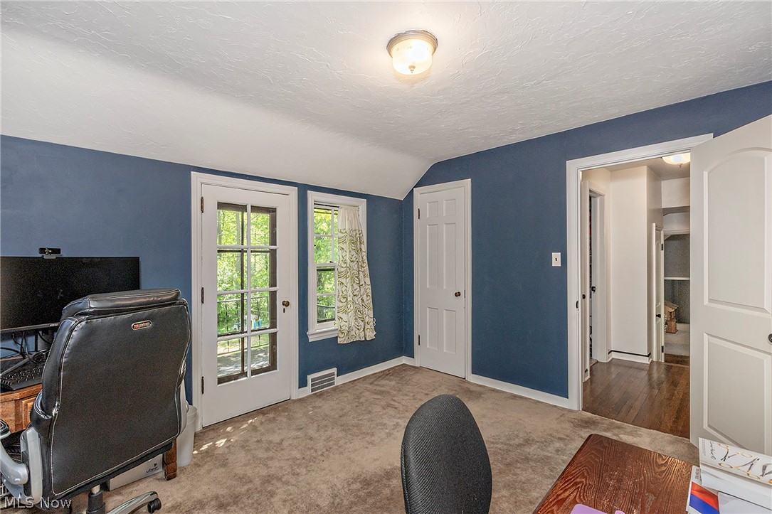 1761 Oakmount Road Property Photo 24