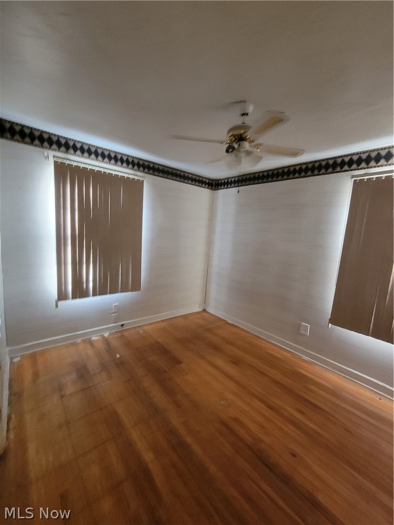 4189 Lee Road Property Photo 8