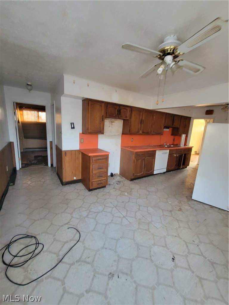 4189 Lee Road Property Photo 12