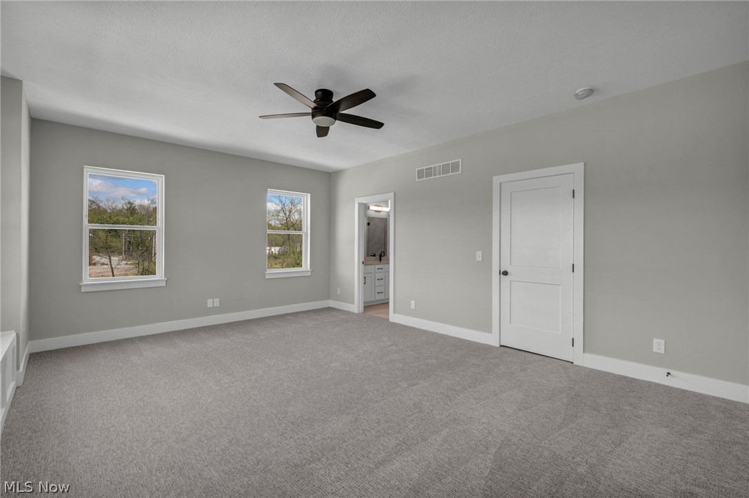 100 Cider Mill Property Photo 15