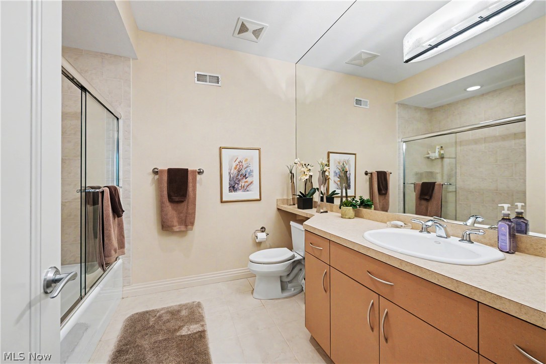 520 Bristol Drive Property Photo 24