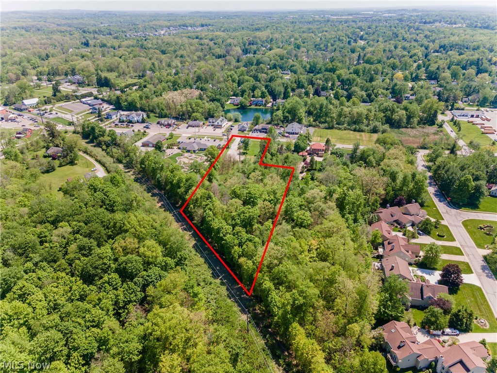 221 E Garfield Road Property Photo 4