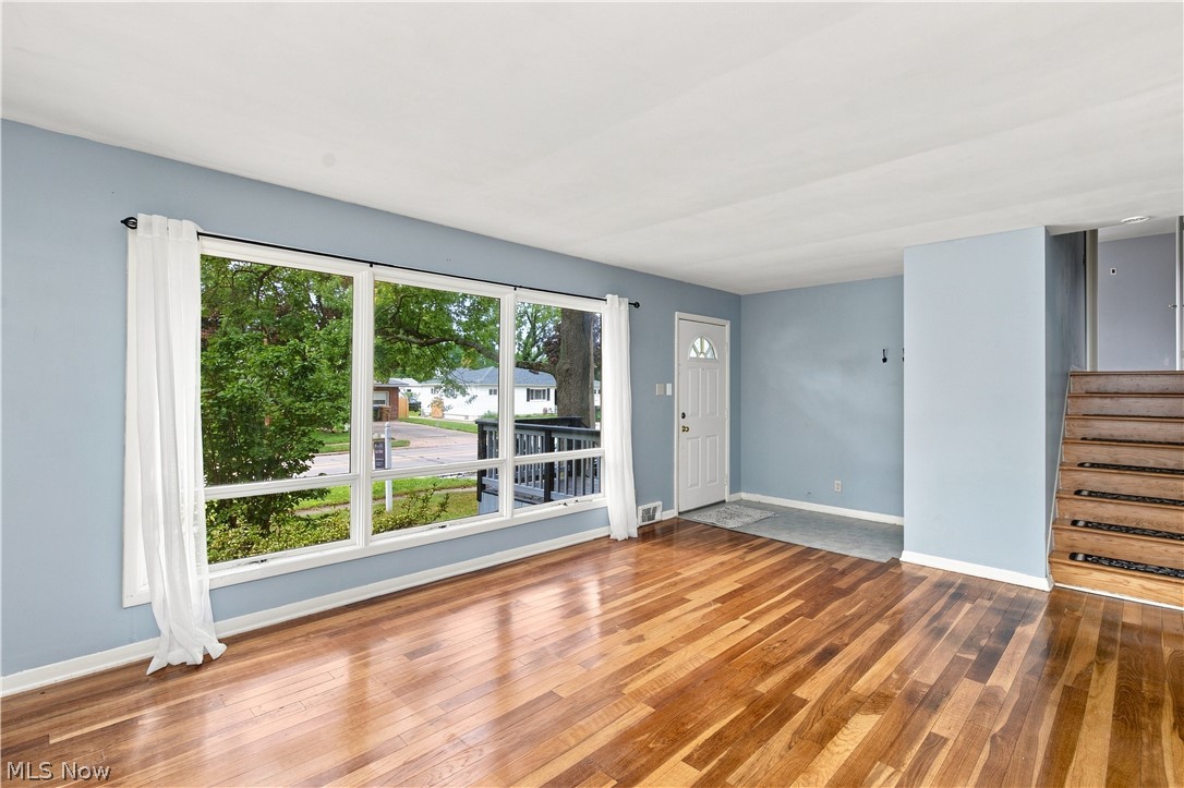 3335 Bailey Road Property Photo 6