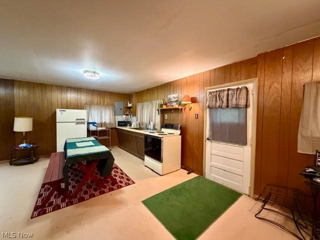 0 Private Drive Property Photo 5