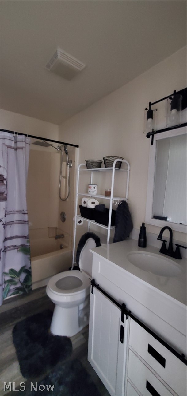 724 Briggs Road Property Photo 10