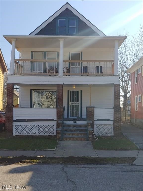 1049 E 147th Street