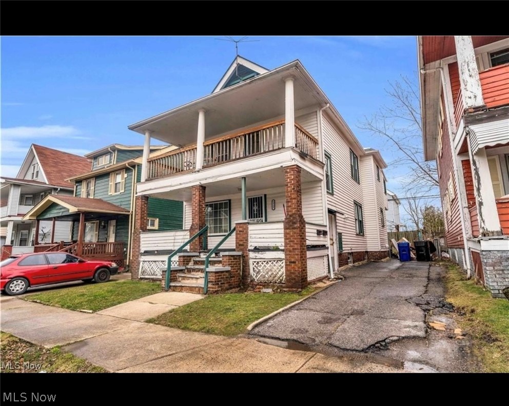 1049 E 147th Street Property Photo 2