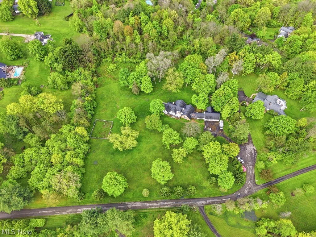 7151 Cabot Lane Property Photo 6