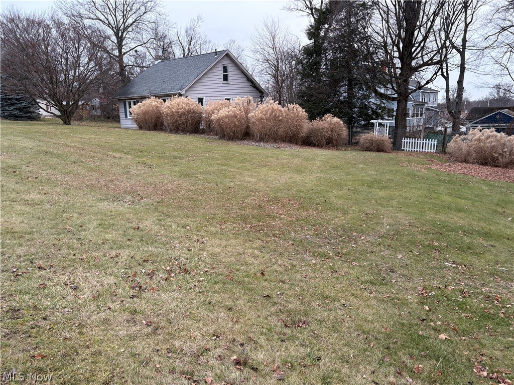 4258 Mahoning Avenue Property Photo 3