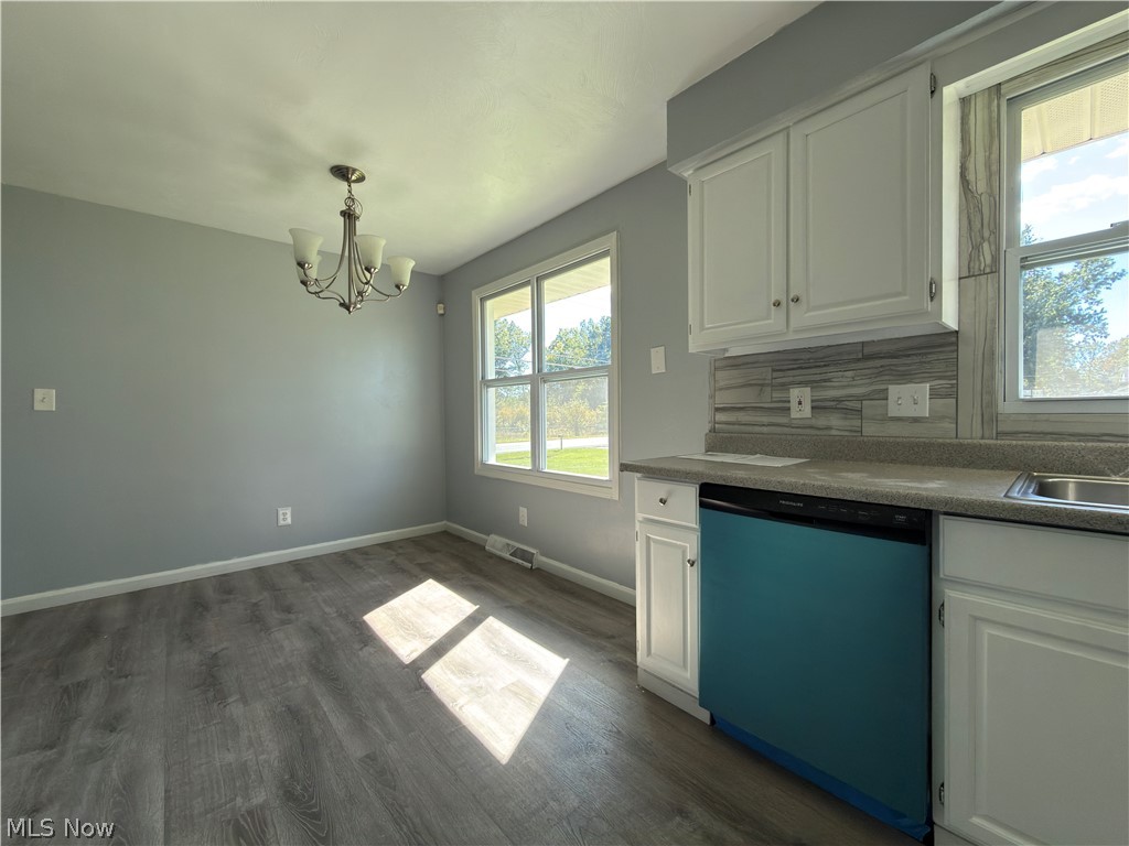 1215 Valley View Drive Property Photo 8