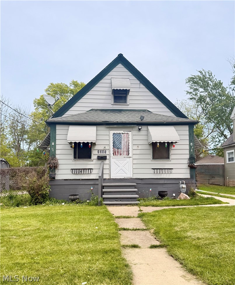 3345 Elyria Avenue Property Photo 1