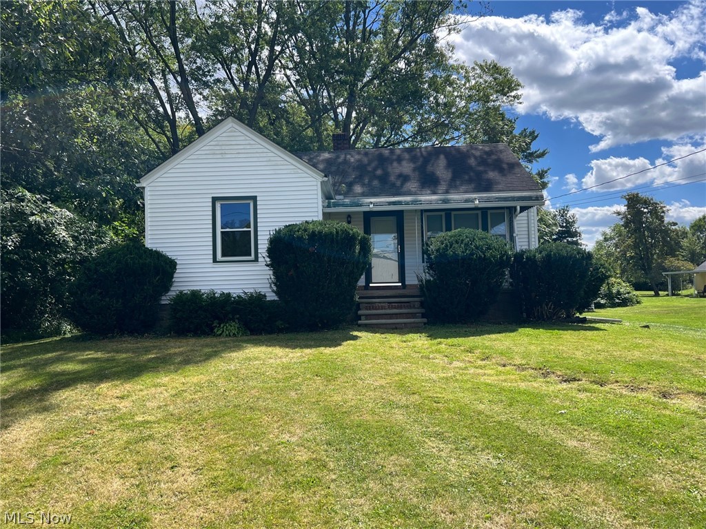 41345 Griswold Road Property Photo 2