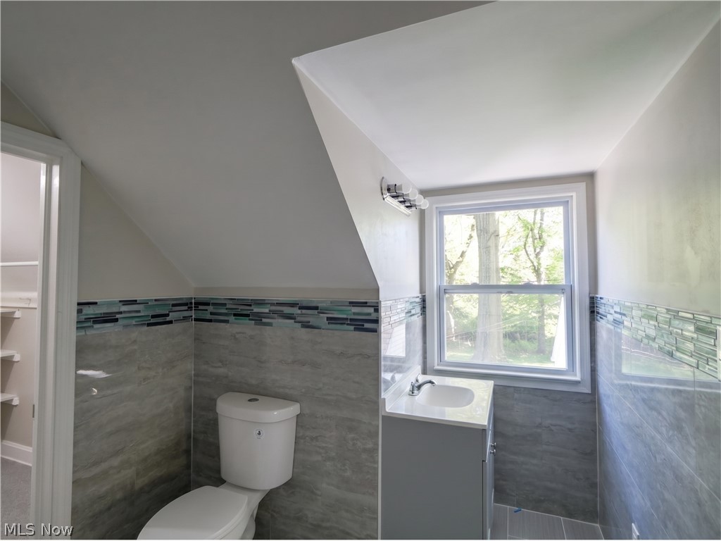 104 Brainard Drive Property Photo 32
