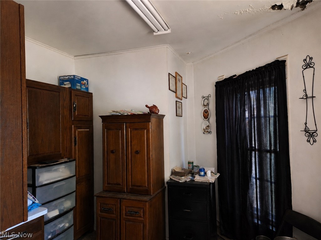 181 River Street Property Photo 9