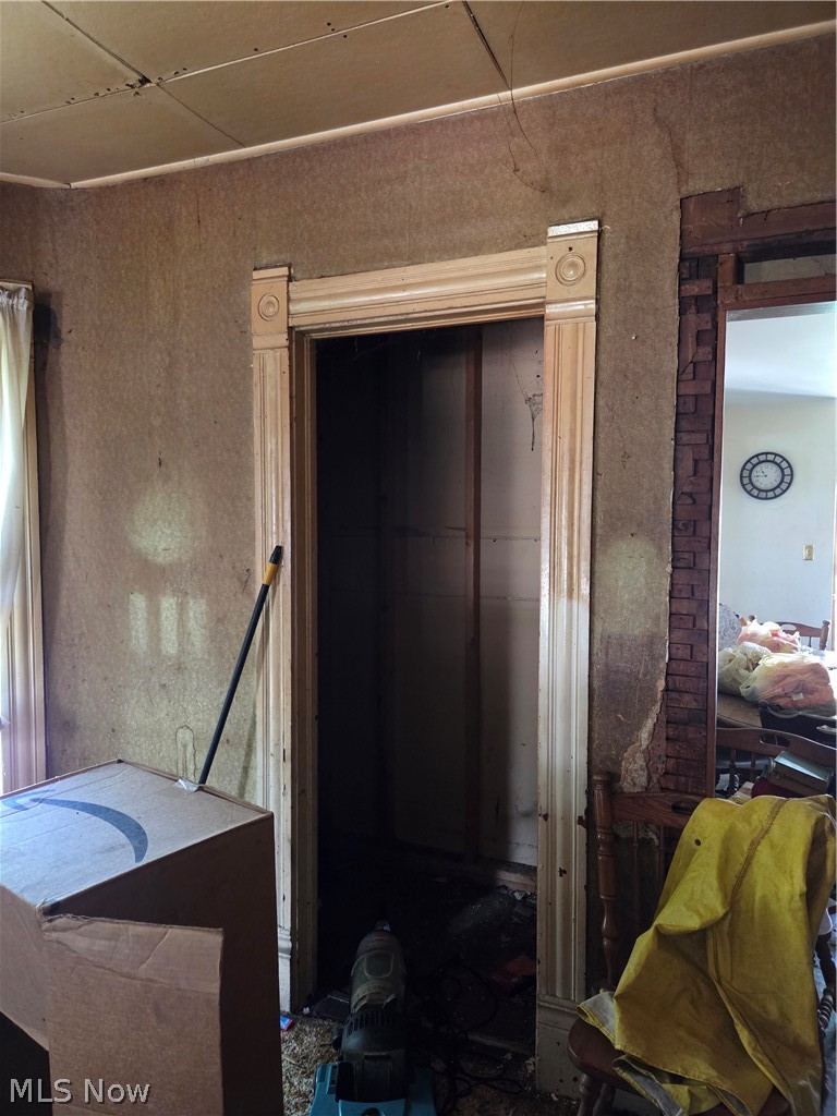 181 River Street Property Photo 11