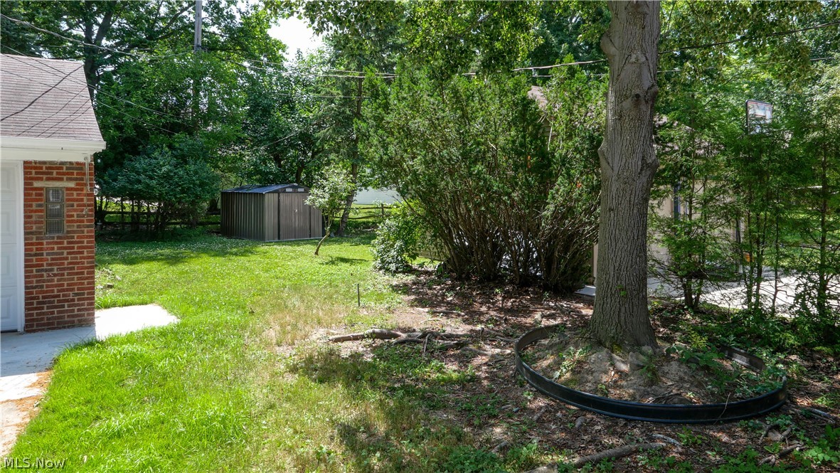 24420 Glenbrook Boulevard Property Photo 11