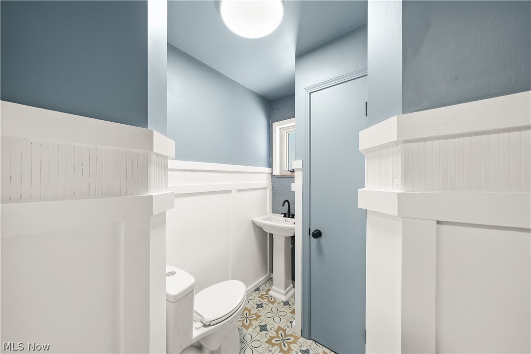 24420 Glenbrook Boulevard Property Photo 25