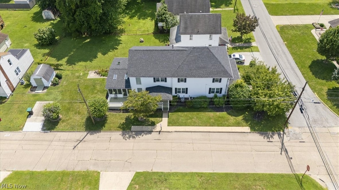 1610 9th Avenue Property Photo 8