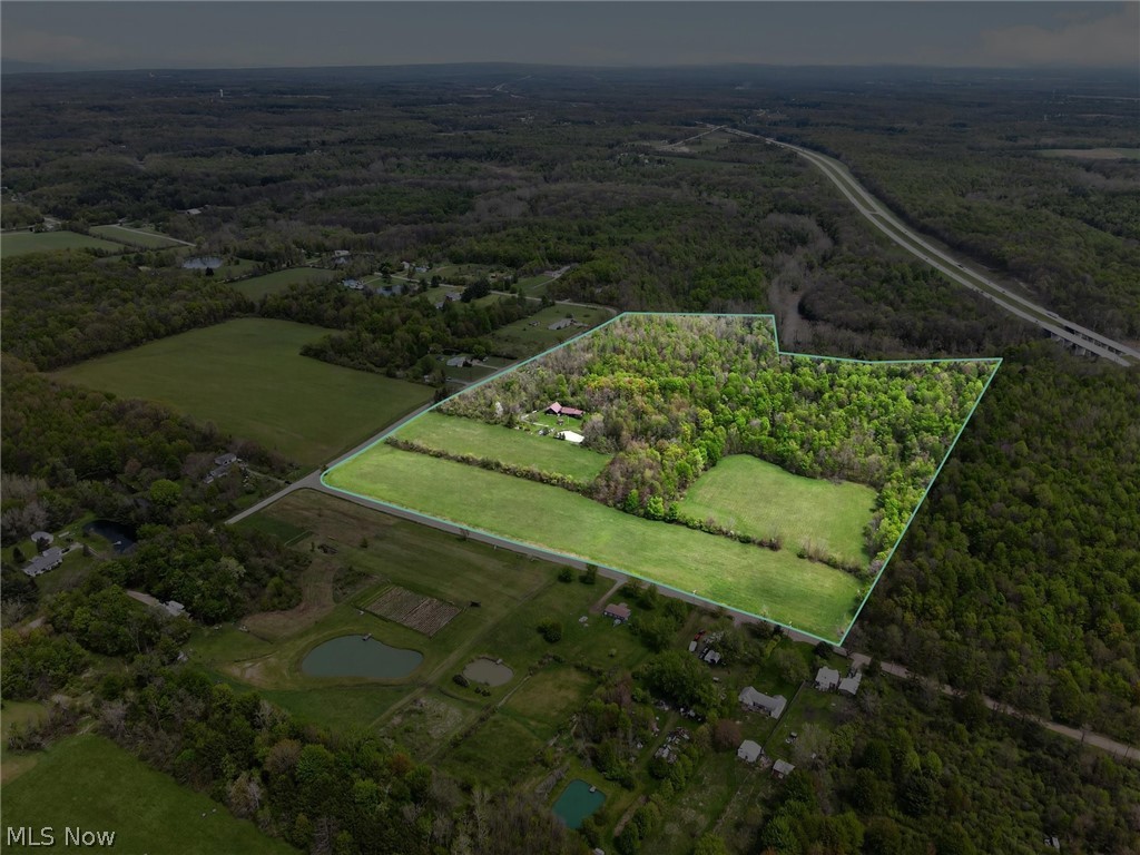 1526 Stevenson Road Property Photo 3