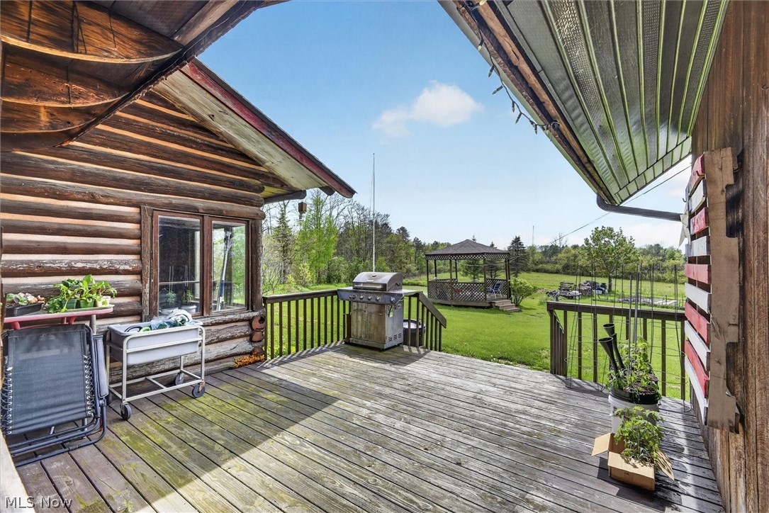 1526 Stevenson Road Property Photo 8