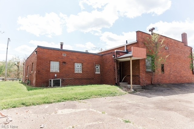 3525 Lincoln Street E Property Photo 15