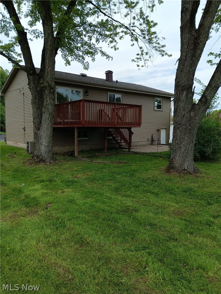 663 Meadowland Drive Property Photo 25