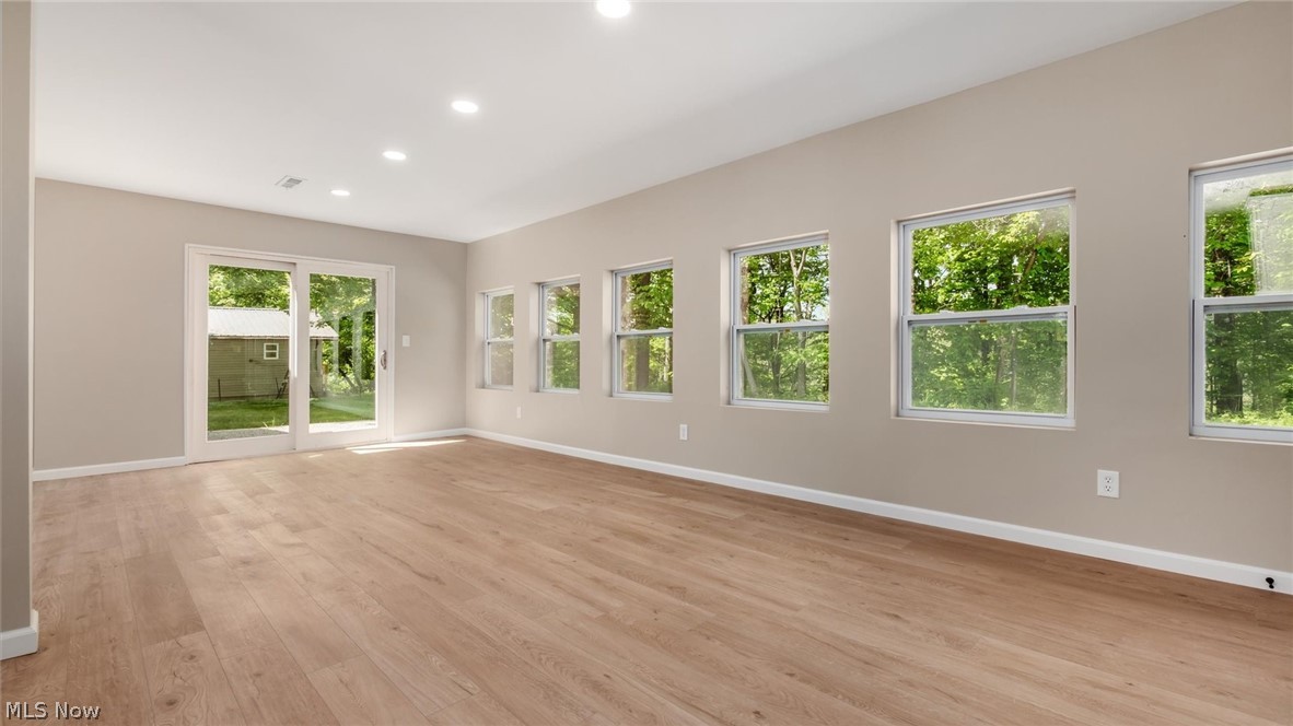 3185 Corvus Drive Property Photo 21