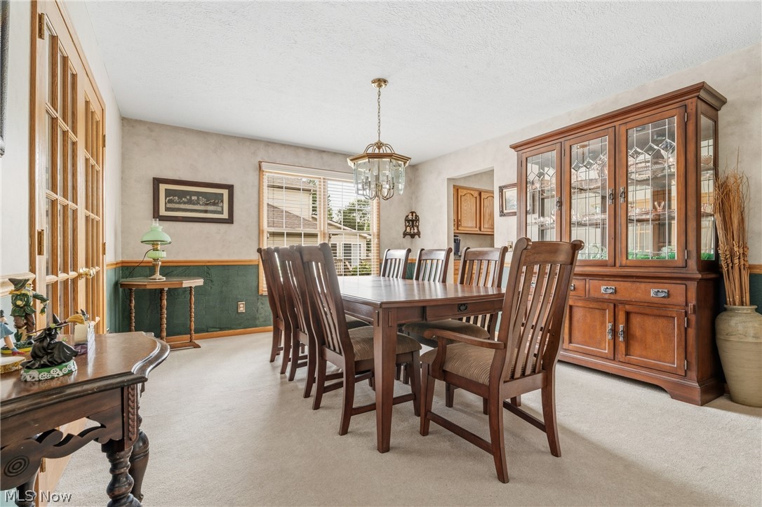 6862 Red Deer Circle Nw Property Photo 10
