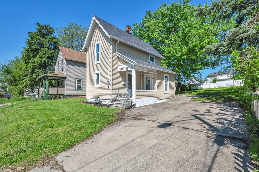 1 Smith Court Property Photo 2