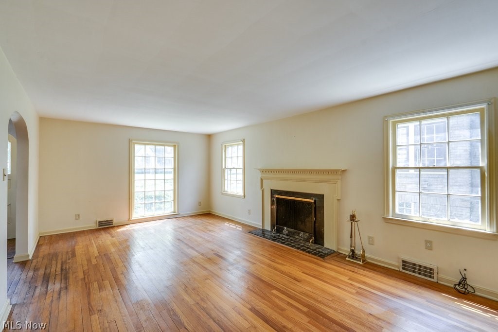 632 Roslyn Avenue Property Photo 14