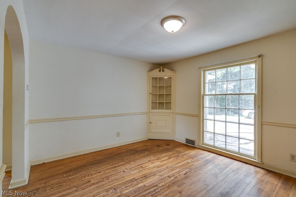 632 Roslyn Avenue Property Photo 18