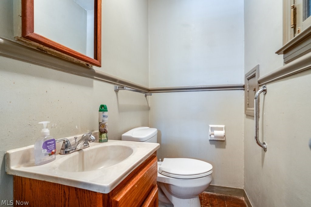 632 Roslyn Avenue Property Photo 25