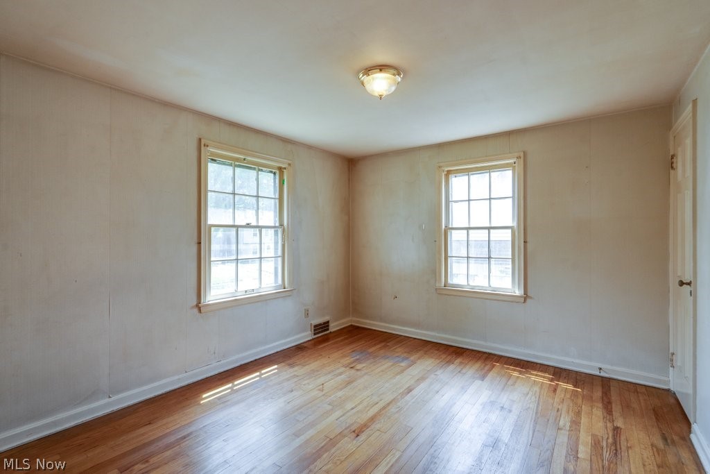 632 Roslyn Avenue Property Photo 26