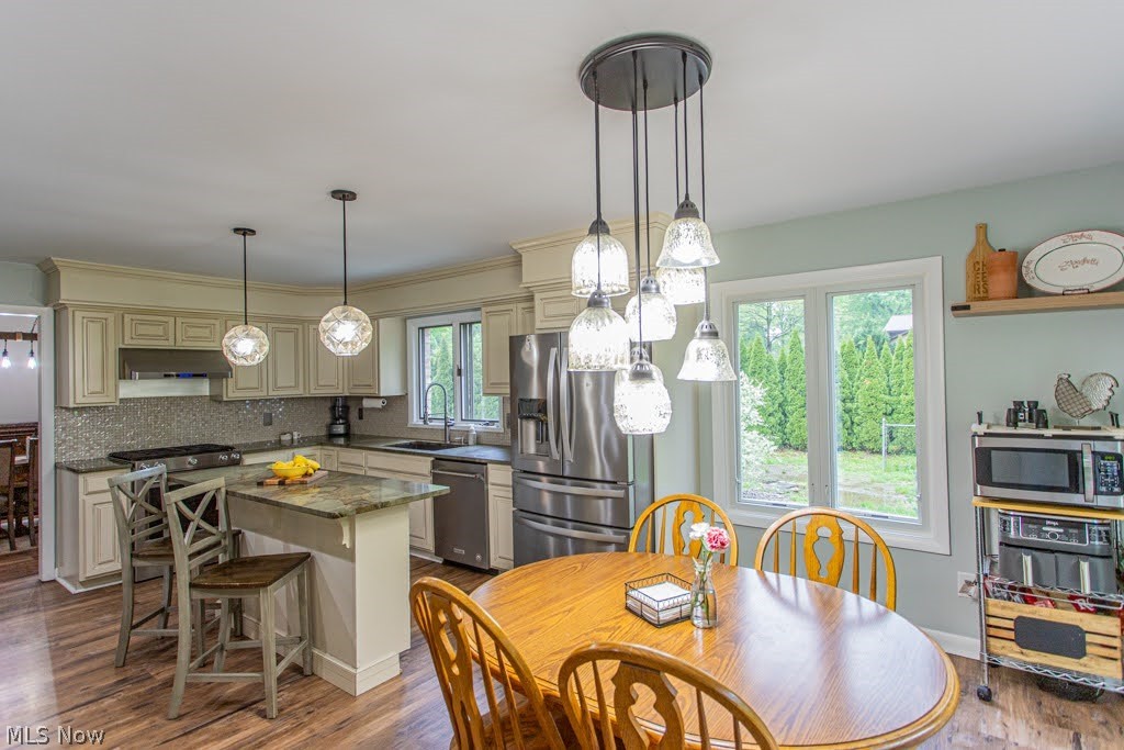 5777 Lockwood Boulevard Property Photo 8