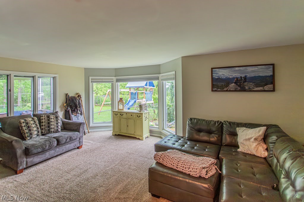 5777 Lockwood Boulevard Property Photo 11