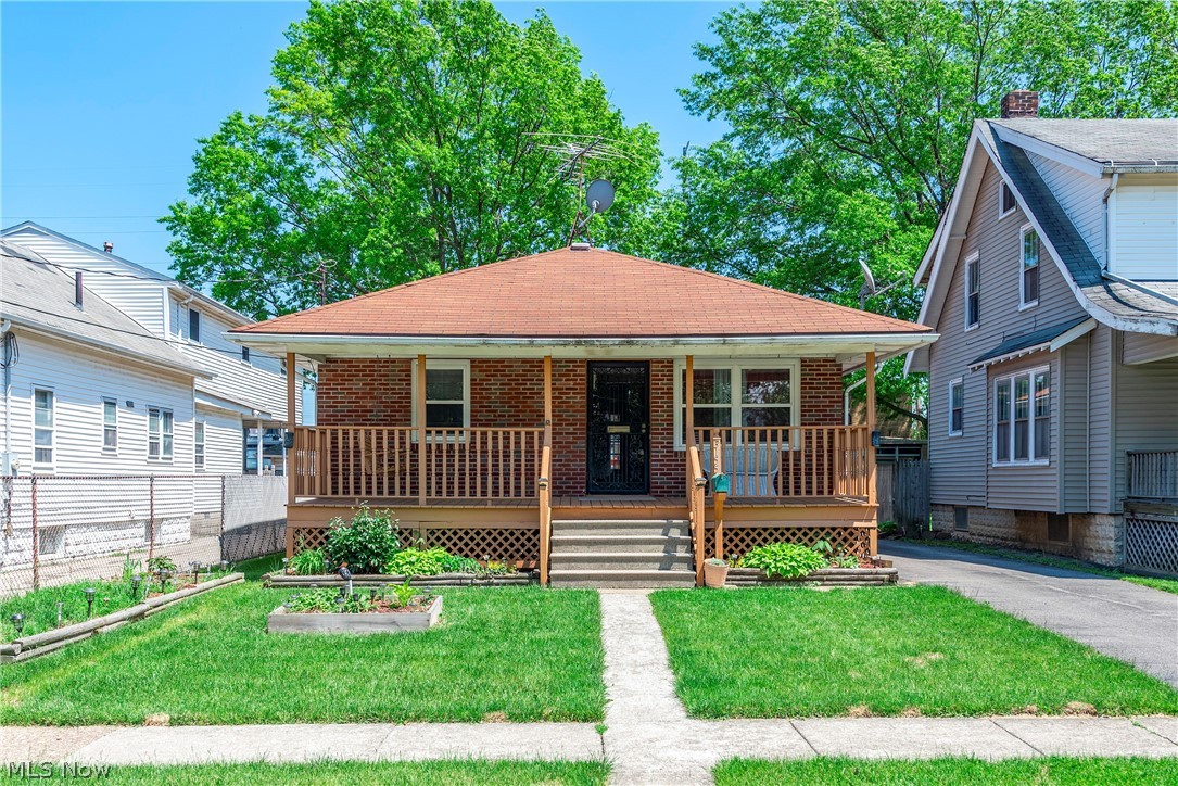 3155 Toledo Avenue Property Photo 3