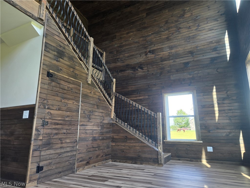 2329 Swart Road Property Photo 4
