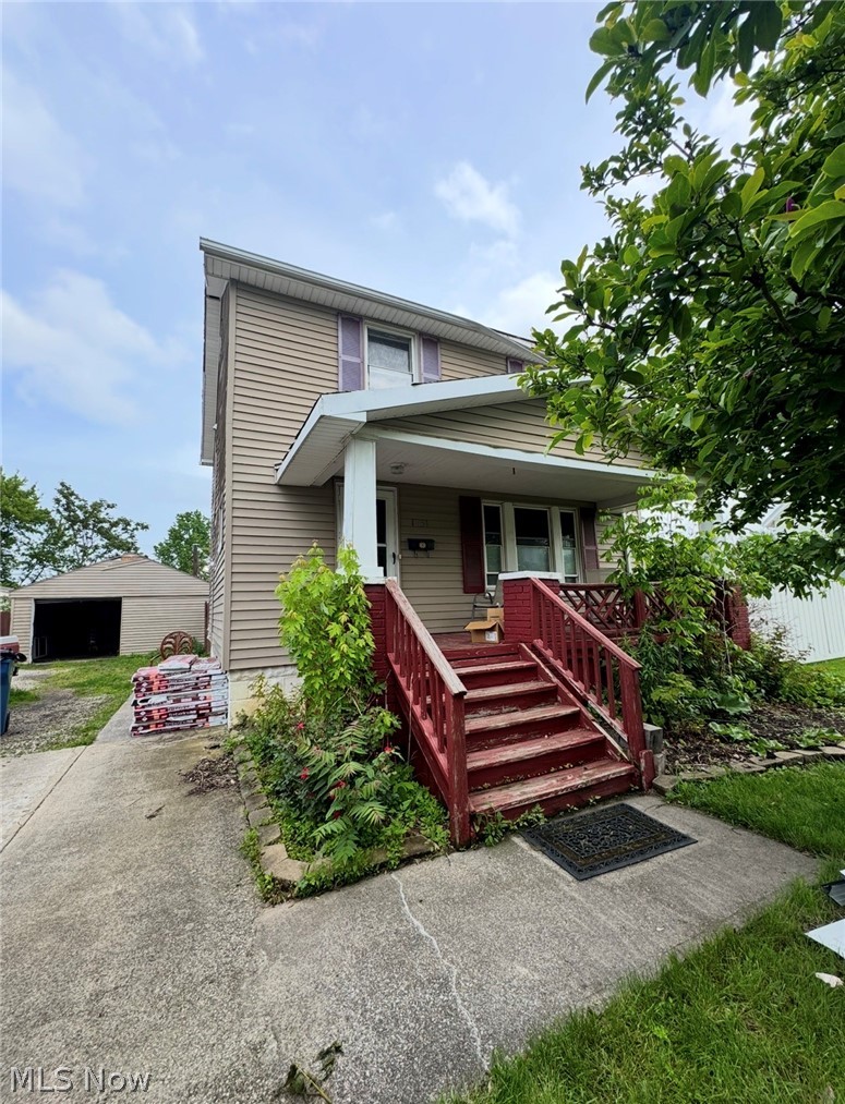 1651 E 33rd Street Property Photo 1