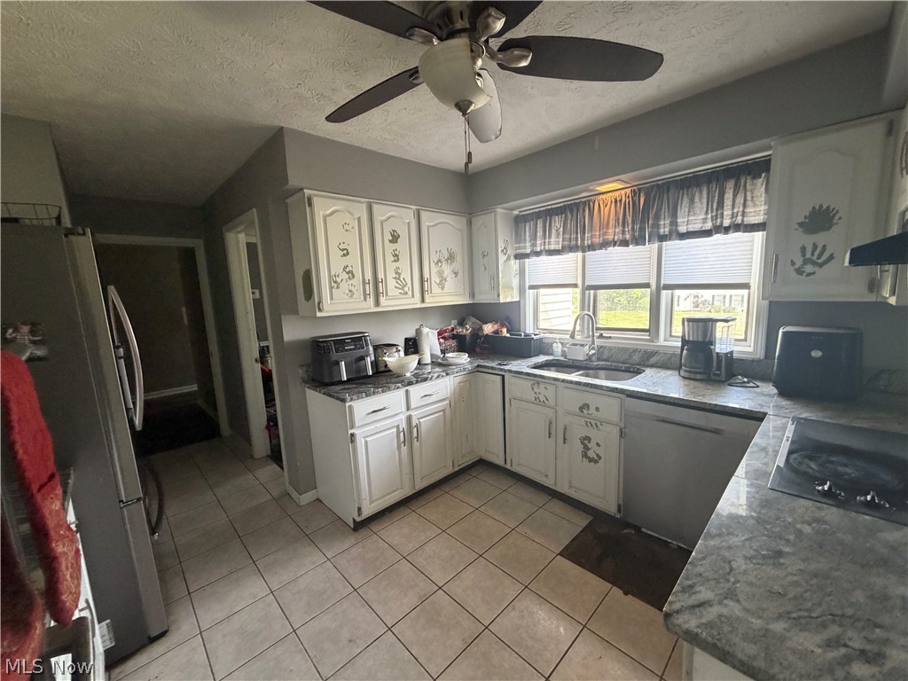 10366 Barchester Drive Property Photo 11