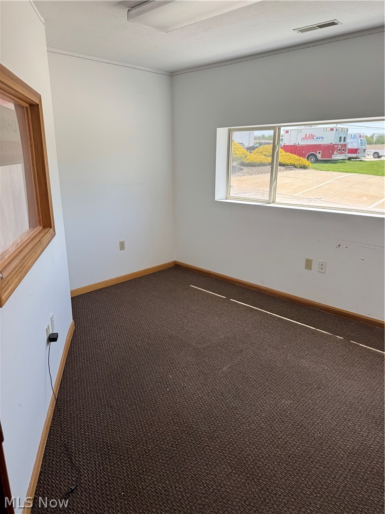 3881 Cottage Grove Road Property Photo 3
