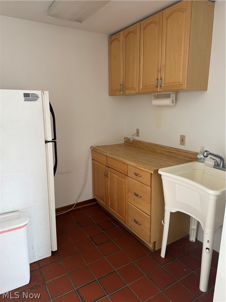 3881 Cottage Grove Road Property Photo 4