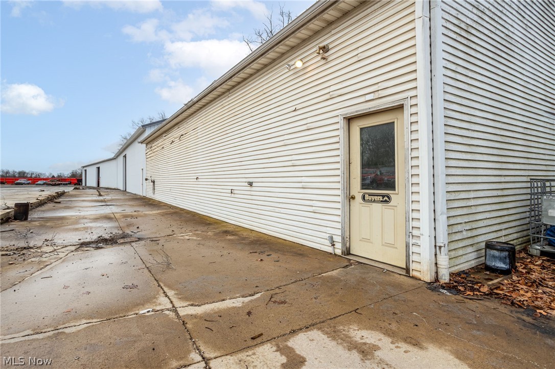 15355 Old Lincoln Way Property Photo 13