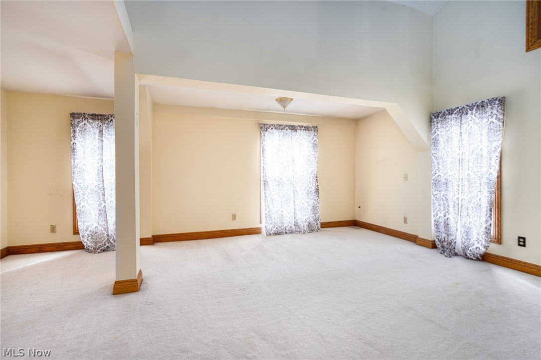 15355 Old Lincoln Way Property Photo 32