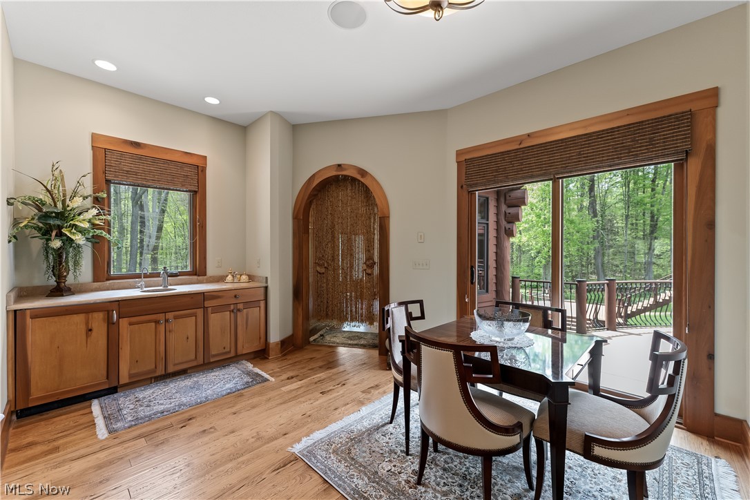 805 Cascades Drive Property Photo 8