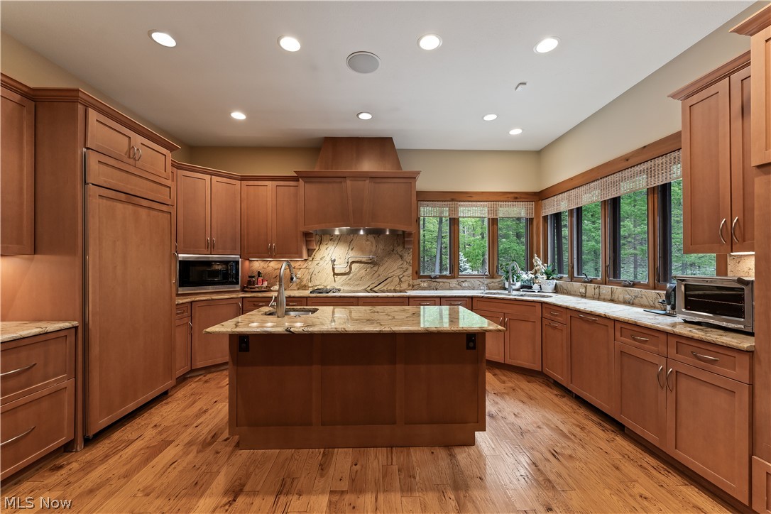 805 Cascades Drive Property Photo 16