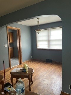 902 Alameda Avenue Property Photo 6